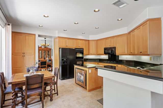 2039 Alborada Drive, Camarillo, CA 93010