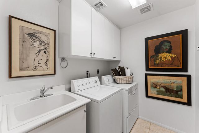 2039 Alborada Drive, Camarillo, CA 93010