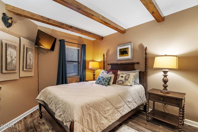 1155 Upper Alpine Way, Gatlinburg, TN 37738