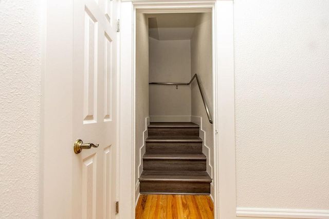 737 E Main St, Turlock, CA 95380