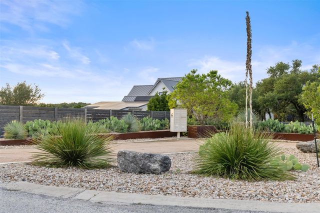 31860 Mirela Ann RD, Dripping Springs, TX 78620