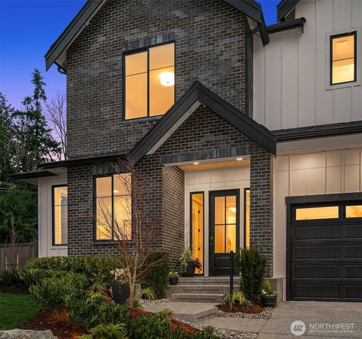 12416 94th Avenue NE, Kirkland, WA 98034