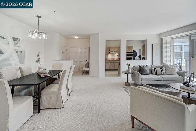 1860 Tice Creek Dr 1427, Walnut Creek, CA 94595
