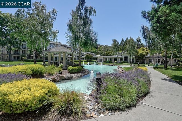 1860 Tice Creek Dr 1427, Walnut Creek, CA 94595