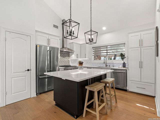 30 Villa Jardin, San Antonio, TX 78230