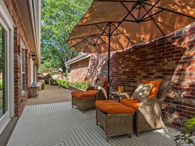 30 Villa Jardin, San Antonio, TX 78230