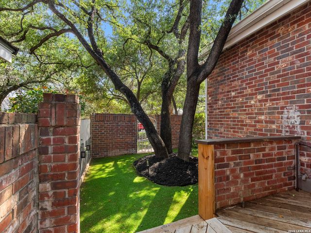 30 Villa Jardin, San Antonio, TX 78230