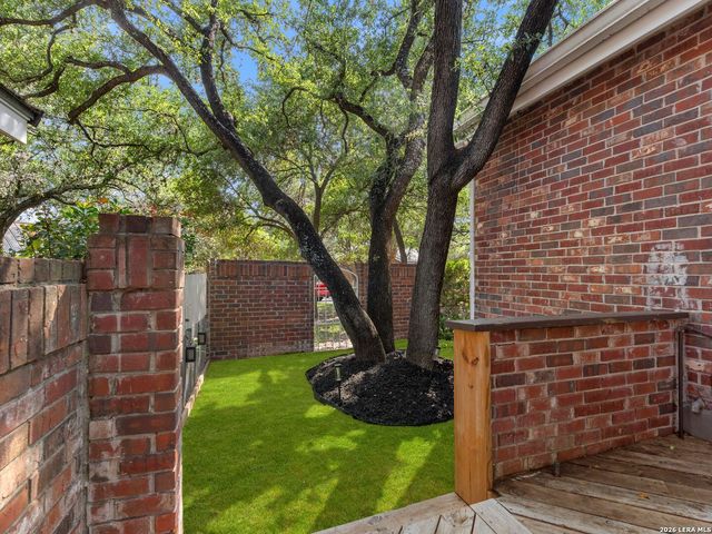 30 Villa Jardin, San Antonio, TX 78230