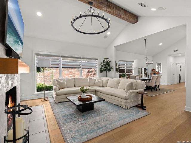 30 Villa Jardin, San Antonio, TX 78230