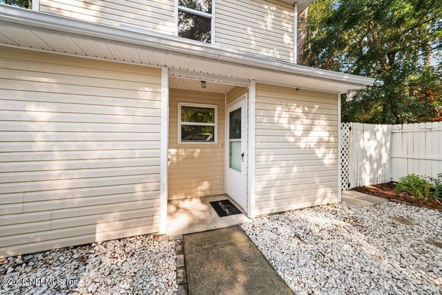 1845 FORSYTH Court, Atlantic Beach, FL 32233