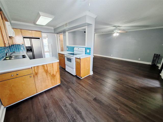 1839 CORONADO HILLS DR, Austin, TX 78752