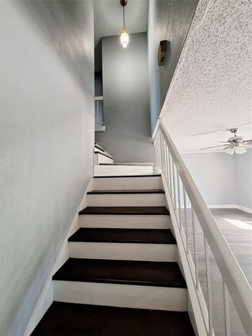 1839 CORONADO HILLS DR, Austin, TX 78752
