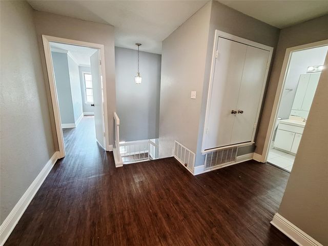 1839 CORONADO HILLS DR, Austin, TX 78752