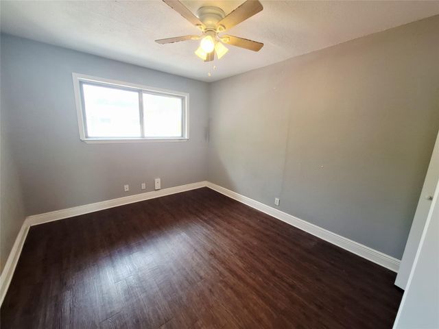 1839 CORONADO HILLS DR, Austin, TX 78752