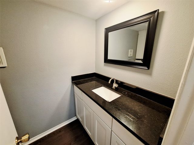 1839 CORONADO HILLS DR, Austin, TX 78752