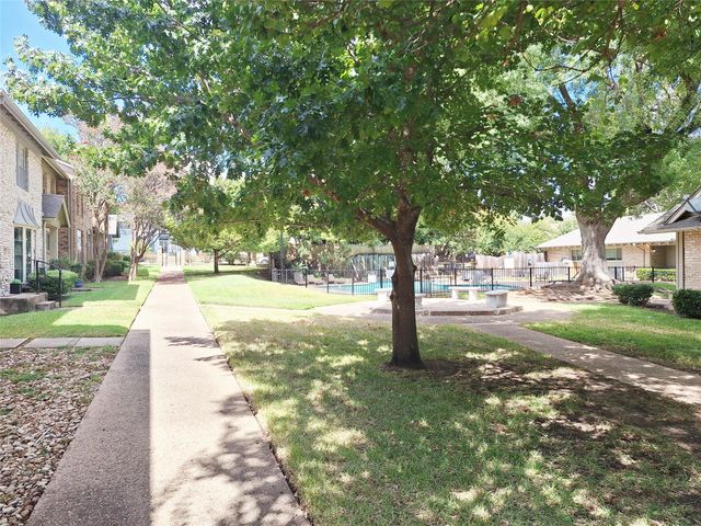 1839 CORONADO HILLS DR, Austin, TX 78752