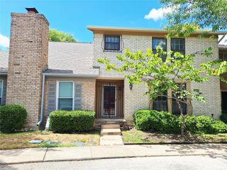 1839 CORONADO HILLS DR, Austin, TX 78752