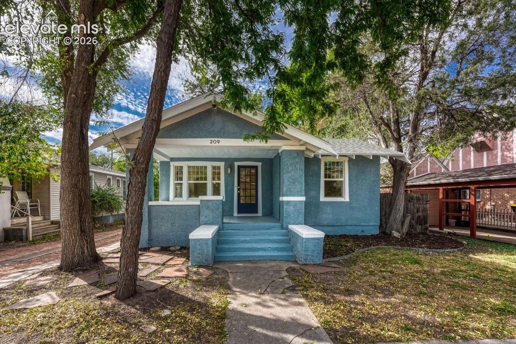 209 E Washington Street, Colorado Springs, CO 80907 — exterior