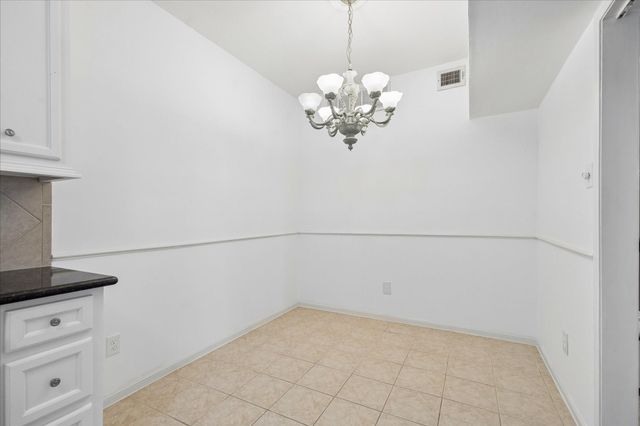 2100 Tanglewilde Street 538, Houston, TX 77063