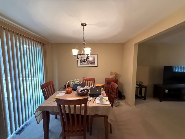 1185 Bucknell Dr, Monroeville, PA 15146