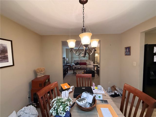 1185 Bucknell Dr, Monroeville, PA 15146