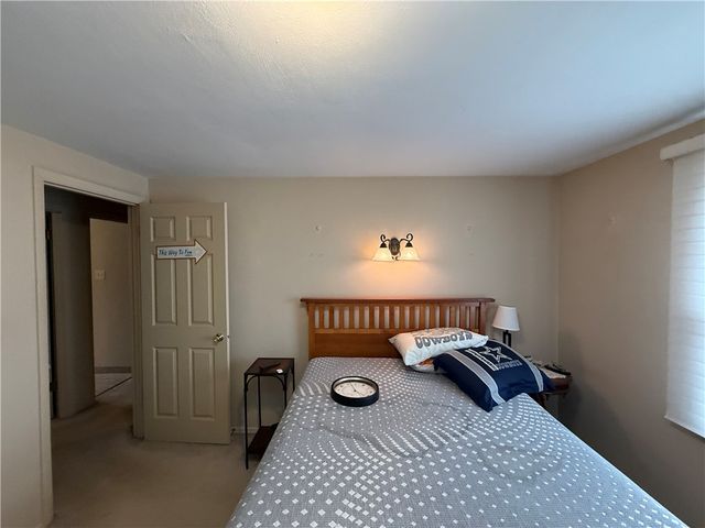 1185 Bucknell Dr, Monroeville, PA 15146