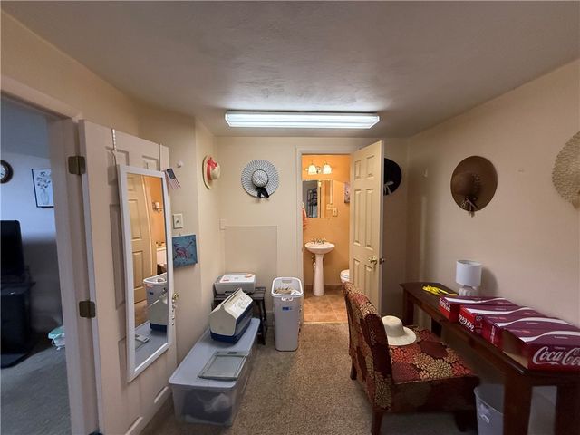 1185 Bucknell Dr, Monroeville, PA 15146