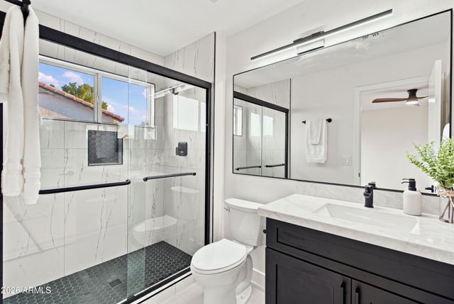 8123 E DES MOINES Street, Mesa, AZ 85207