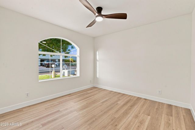 8123 E DES MOINES Street, Mesa, AZ 85207