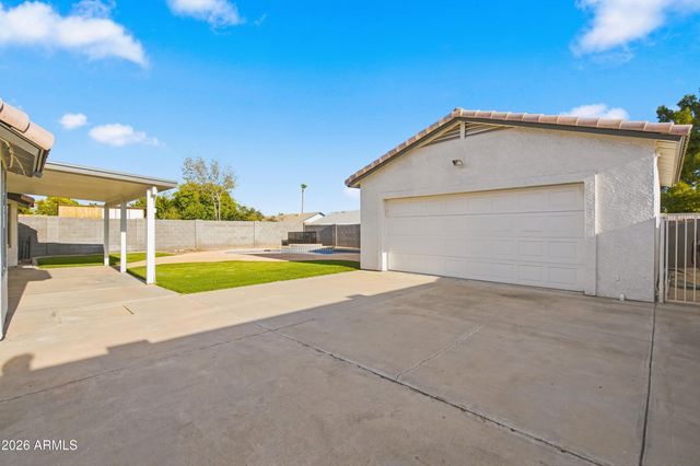 8123 E DES MOINES Street, Mesa, AZ 85207