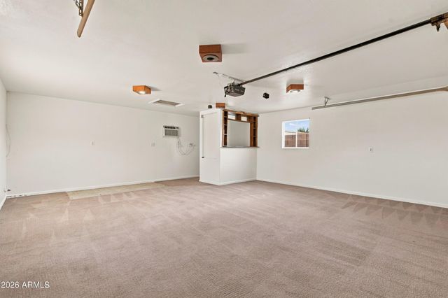 8123 E DES MOINES Street, Mesa, AZ 85207