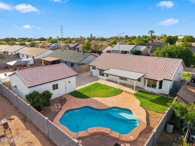 8123 E DES MOINES Street, Mesa, AZ 85207