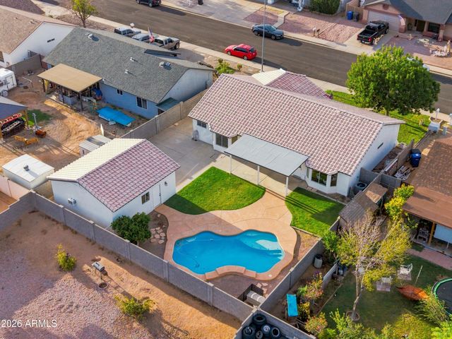 8123 E DES MOINES Street, Mesa, AZ 85207