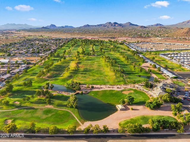 8123 E DES MOINES Street, Mesa, AZ 85207