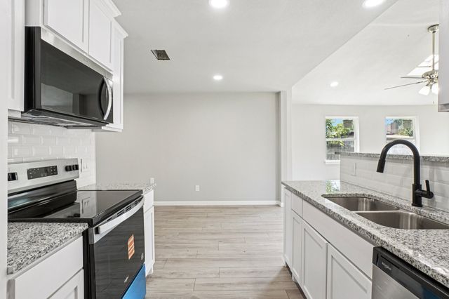3436 Woodbridge Drive, Forest Hill, TX 76140