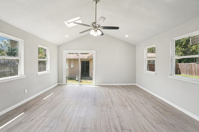 3436 Woodbridge Drive, Forest Hill, TX 76140