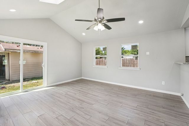 3436 Woodbridge Drive, Forest Hill, TX 76140