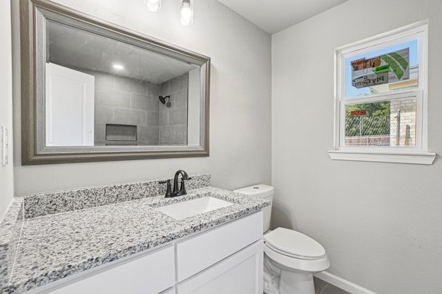 3436 Woodbridge Drive, Forest Hill, TX 76140