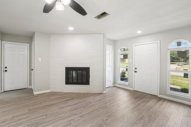 3436 Woodbridge Drive, Forest Hill, TX 76140