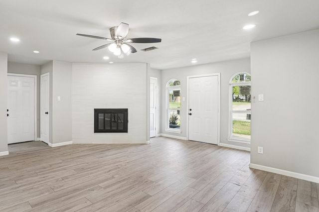 3436 Woodbridge Drive, Forest Hill, TX 76140
