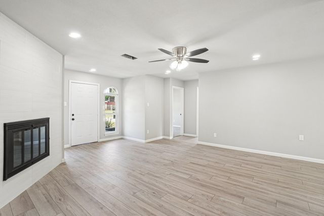 3436 Woodbridge Drive, Forest Hill, TX 76140