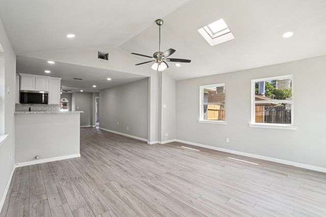 3436 Woodbridge Drive, Forest Hill, TX 76140