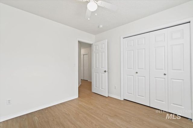 3906 E Clear Springs Dr, Nampa, ID 83686