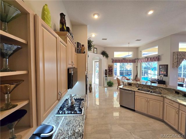 306 W Redsox Path, Hernando, FL 34442