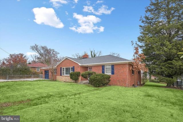 3510 SWANN RD, Suitland, MD 20746