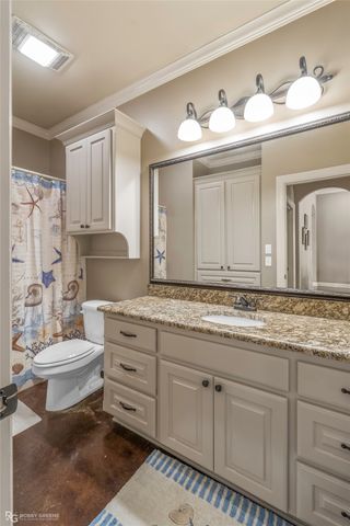 6300 Sand Hill Avenue, Shreveport, LA 71107