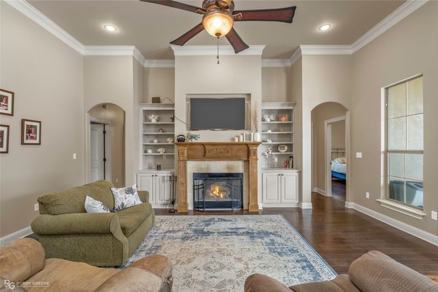 6300 Sand Hill Avenue, Shreveport, LA 71107
