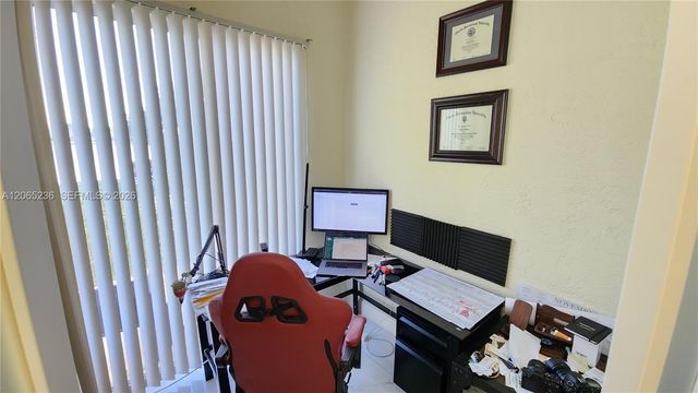 10702 Pelican Drive, Wellington, FL 33414