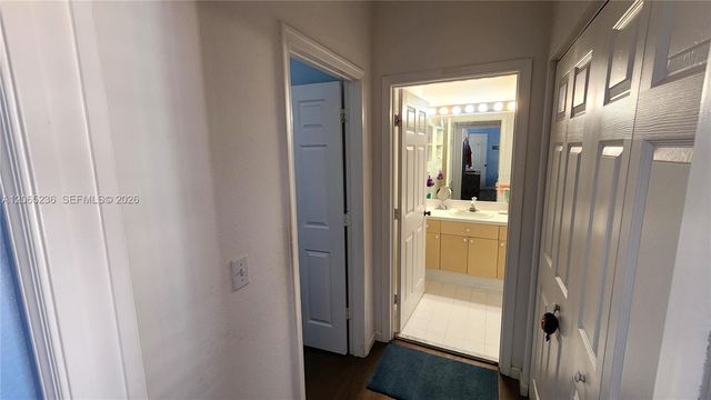 10702 Pelican Drive, Wellington, FL 33414