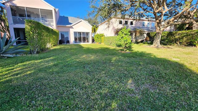 10702 Pelican Drive, Wellington, FL 33414